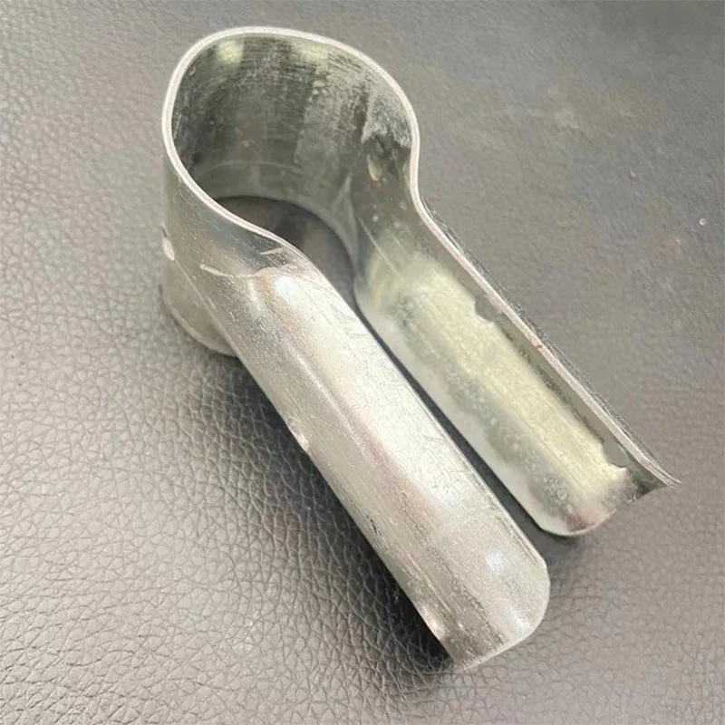 Greenhouse Duck‑Bill Connector